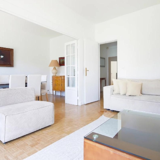  Annonces ANTONY : Appartement | PARIS (75016) | 76 m2 | 1 500 000 € 