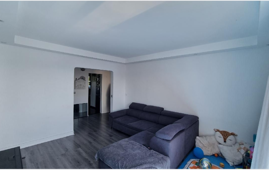 Annonces ANTONY : Apartment | L'HAY-LES-ROSES (94240) | 48 m2 | 209 000 € 