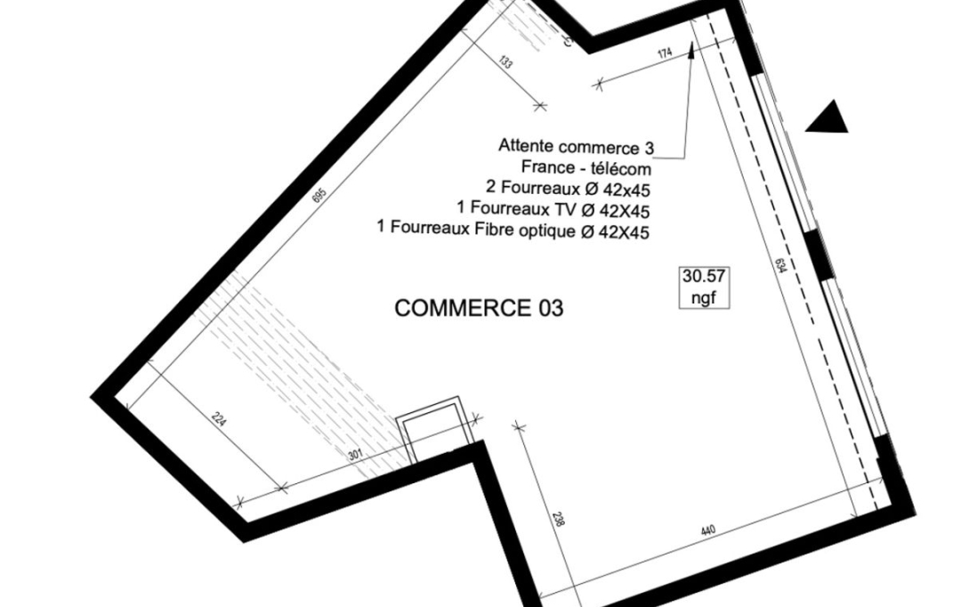 Annonces ANTONY : Local / Bureau | PUTEAUX (92800) | 40 m2 | 2 717 € 