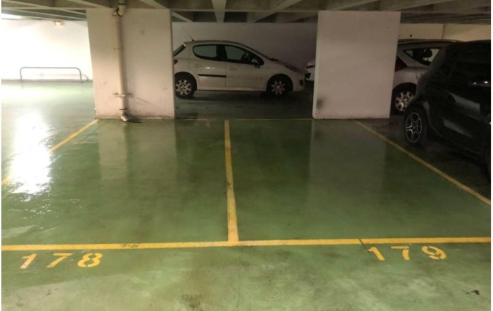  Annonces ANTONY Garage / Parking | PARIS (75011) | 12 m2 | 28 000 € 